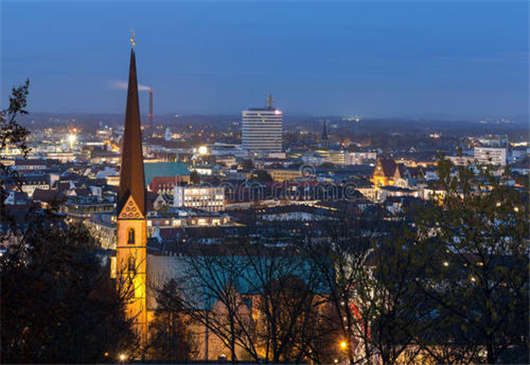 外國求職者行動(dòng)攻略