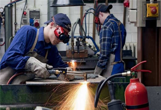 即使國家有了環境綠色問題，德國鋼鐵業依舊如初